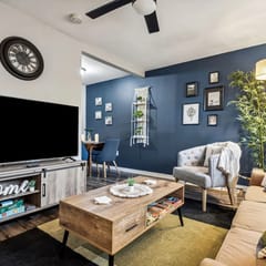 Delight 1BD: AT&T Walkable & In The Heart of it!
