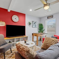 Homey 1BD: In the Heart of Dallas &Stylish!