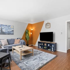 Pleasant 2BD:TCU Walkable, heartwarming & spacious