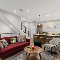 The Quartz 2BD TH: 7ST Walkable, JOYfull & Comfy!