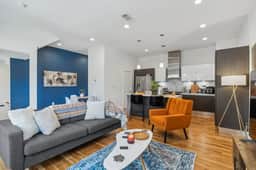 Aquara 2BDTownhouse: 20Mins to Dallas Stadium!