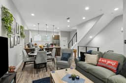 The Larimar 2BD TownH: 20Mins To Dallas Stadium!