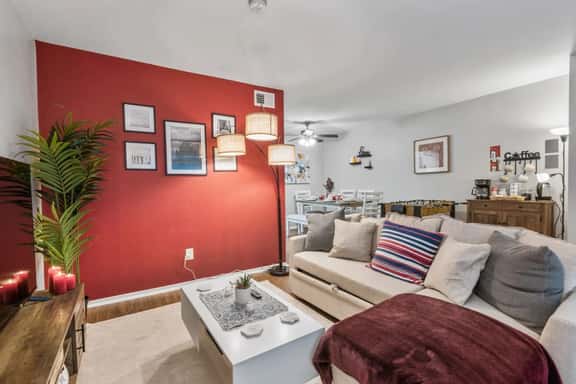 Homey 1BD: TCU Walkable, Cozy & FUN-filled! - Image 1