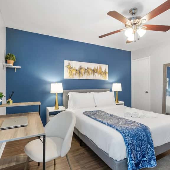Delightful 1BD: TCU Walkable, Charming & Joyous! - Image 1