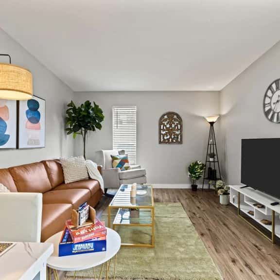Minutes AWAY from ALL the FUN and Action! 2BD unit - Image 1