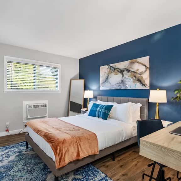 Modish 1BD:AT&T Walkable & In the heart of it ALL! - Image 1