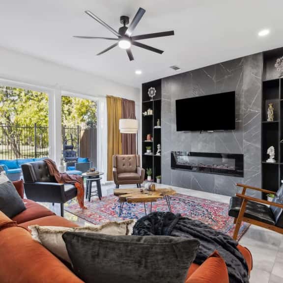 The Spinel :3BD In the Heart of Dallas &Stylish! - Image 1