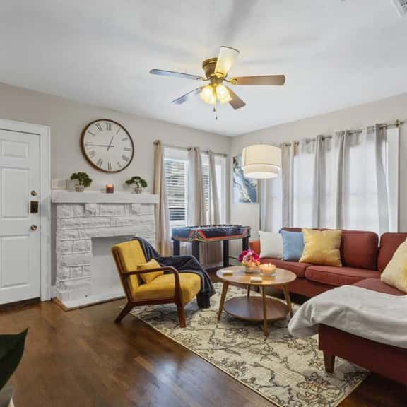 This is Your Home Away From Home! Very Comfy 2BD! - Image 1