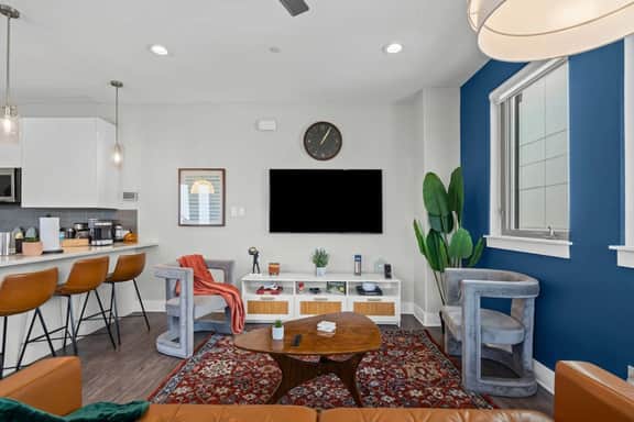 The Charming 2BD: 20Mins To Dallas Stadium!