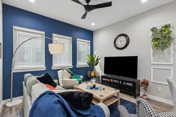 The Larimar 2BD TownH: 20Mins To Dallas Stadium!