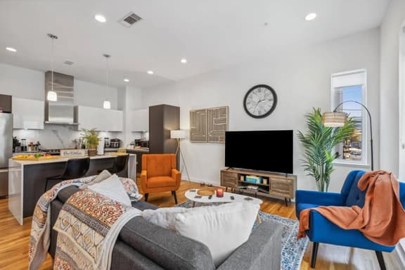 Aquara 2BDTownhouse: 20Mins to Dallas Stadium!